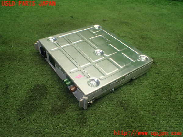 1UPJ-27196660]VW ゴルフ(CDDLA)TVチューナー 中古_m0002.jpg