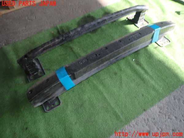 1UPJ-27201014]アバルト・500(312142)フロントバンパーホースメント 中古_m0002.jpg