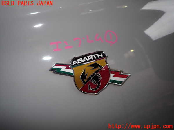 1UPJ-27201631]アバルト・500(312142)エンブレム1 中古_m0001.jpg