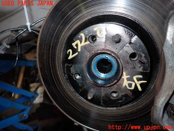 1UPJ-27204290]アバルト・500(312142)右フロントナックルハブ 中古_m0001.jpg