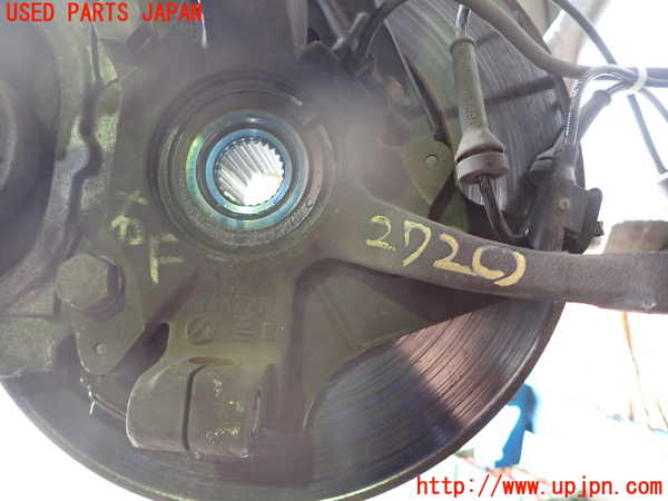 1UPJ-27204290]アバルト・500(312142)右フロントナックルハブ 中古_m0002.jpg
