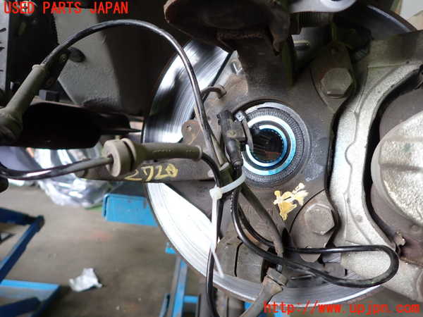 1UPJ-27204295]アバルト・500(312142)左フロントナックルハブ 中古_m0002.jpg