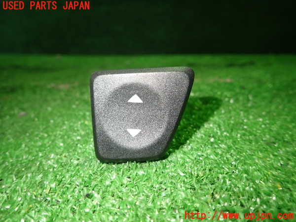 1UPJ-27206240]アバルト・500(312142)右パワーウィンドウスイッチ 中古_m0001.jpg
