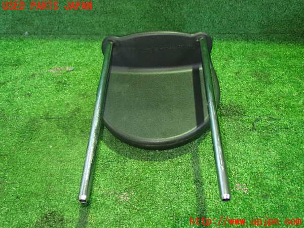 1UPJ-27207180]アバルト・500(312142)左2列目ヘッドレスト 中古_m0004.jpg