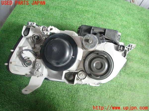 2UPJ-27211130]クラウン エステート(JZS171W)右ヘッドライト HID 中古_m0002.jpg