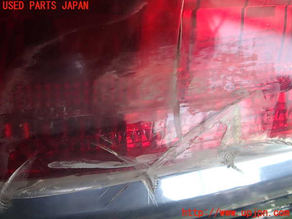 2UPJ-27211530]クラウン エステート(JZS171W)右テールランプ 【ジャンク品】 中古_m0003.jpg