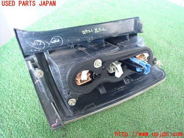 2UPJ-27211536]クラウン エステート(JZS171W)左テールランプ 【ジャンク品】 中古_m0002.jpg