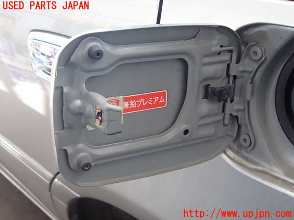 2UPJ-27211690]クラウン エステート(JZS171W)フューエルリッド 中古_m0003.jpg