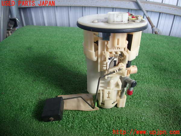 2UPJ-27212510]クラウン エステート(JZS171W)燃料ポンプ 中古_m0001.jpg