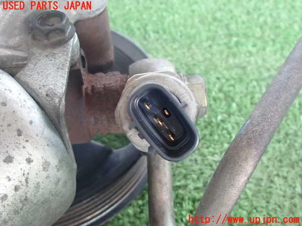 2UPJ-27214250]クラウン エステート(JZS171W)パワステポンプ 中古_m0004.jpg