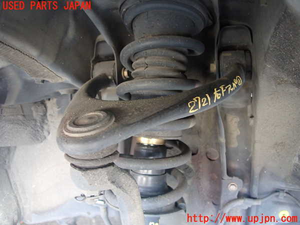 2UPJ-27215126]クラウン エステート(JZS171W)右フロントアッパーアーム1 中古_m0001.jpg