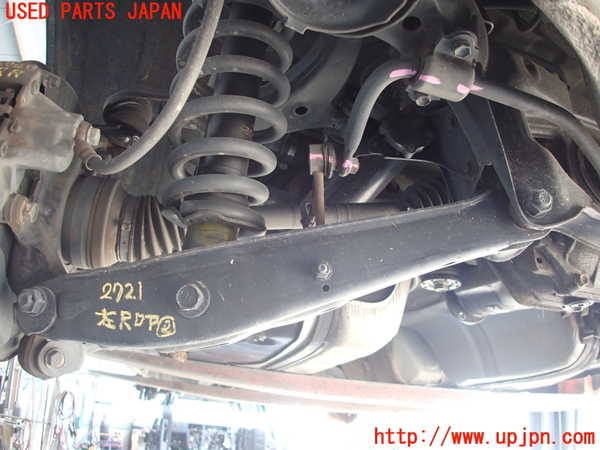 2UPJ-27215227]クラウン エステート(JZS171W)左リアロアアーム2 中古_m0001.jpg