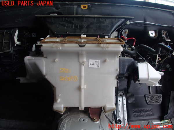 2UPJ-27216081]クラウン エステート(JZS171W)エバポレーター1 中古_m0001.jpg