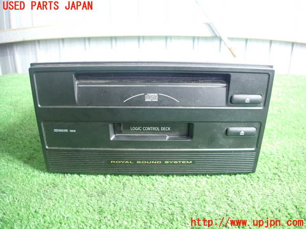 2UPJ-27216495]クラウン エステート(JZS171W)CD&カセットプレイヤー 中古_m0001.jpg