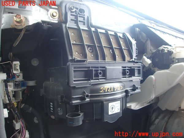 2UPJ-27216095]クラウン エステート(JZS171W)ブロアファン(ブロアーファン) 中古_m0003.jpg