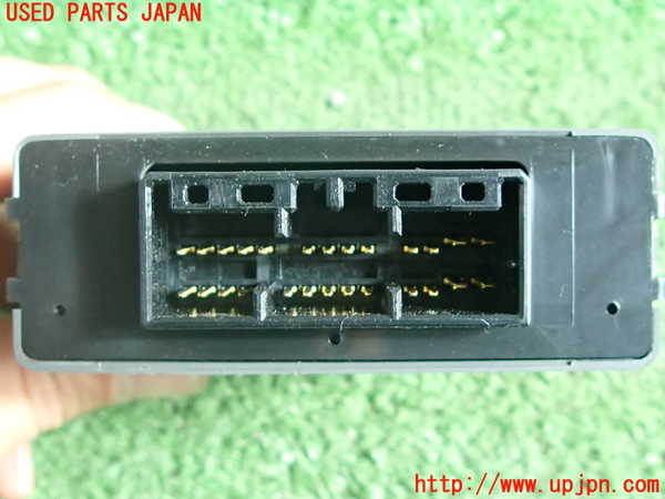 2UPJ-27216245]クラウン エステート(JZS171W)左前パワーウィンドウスイッチ 中古_m0001.jpg
