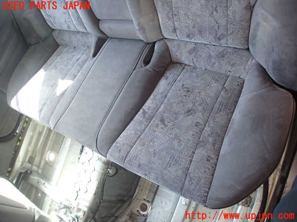 2UPJ-27217385]クラウン エステート(JZS171W)リアシート 中古_m0002.jpg