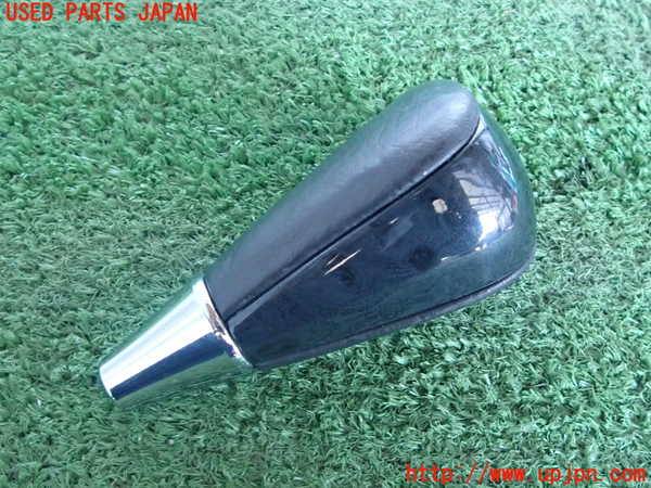 2UPJ-27217570]クラウン エステート(JZS171W)シフトノブ 中古_m0001.jpg
