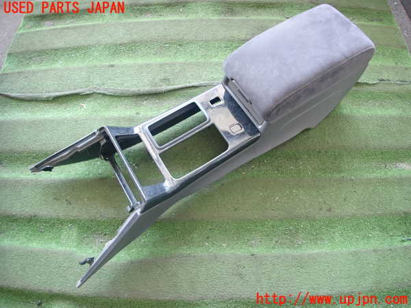 2UPJ-27217540]クラウン エステート(JZS171W)センターコンソール 中古_m0002.jpg