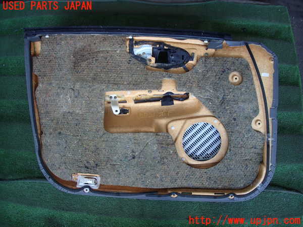 2UPJ-27211234]クラウン エステート(JZS171W)右前ドア内張り 中古_m0004.jpg