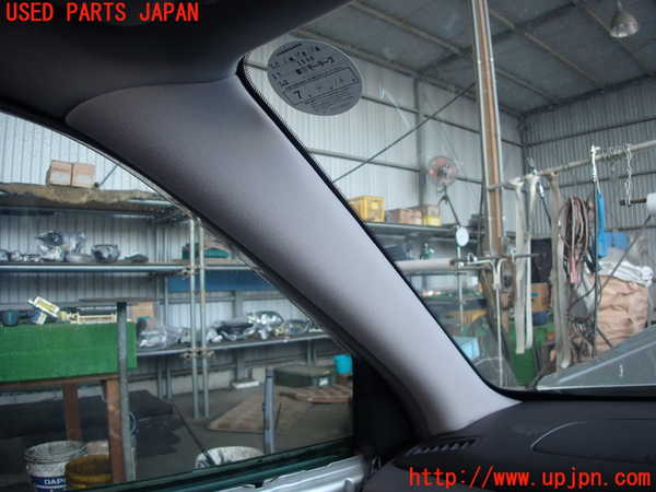 2UPJ-27217660]クラウン エステート(JZS171W)左フロントピラートリム 中古_m0001.jpg