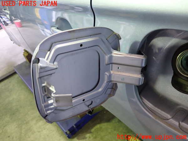 2UPJ-27221690]アウトランダーPHEV(GG2W)フューエルリッド 中古_m0002.jpg