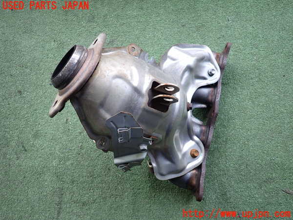 2UPJ-27222041]アウトランダーPHEV(GG2W)エキマニ1 中古_m0002.jpg
