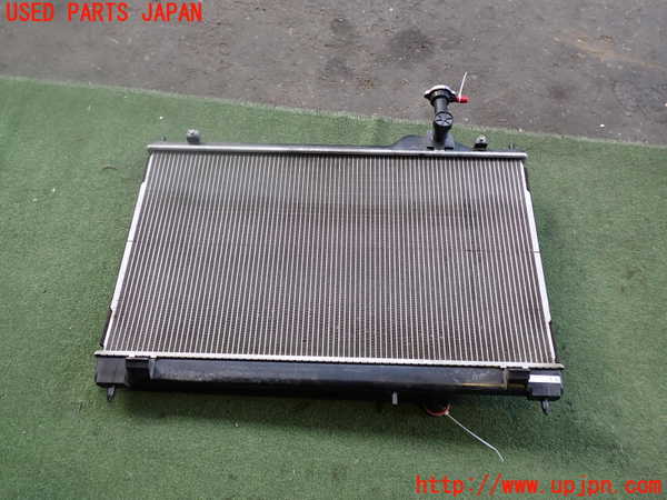 2UPJ-27222321]アウトランダーPHEV(GG2W)ラジエーター1 中古_m0005.jpg