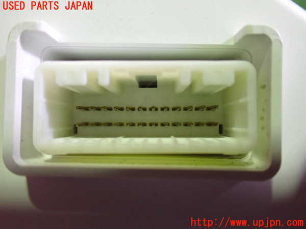 2UPJ-27226170]アウトランダーPHEV(GG2W)スピードメーター 中古_m0004.jpg