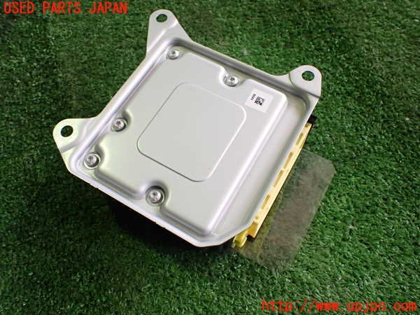 2UPJ-27226145]アウトランダーPHEV(GG2W)エアバッグコンピューター 中古_m0002.jpg