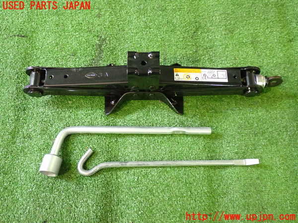 2UPJ-27227805]アウトランダーPHEV(GG2W)車載工具 中古_m0001.jpg