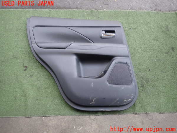 2UPJ-27221324]アウトランダーPHEV(GG2W)左後ドア内張り 中古_m0001.jpg