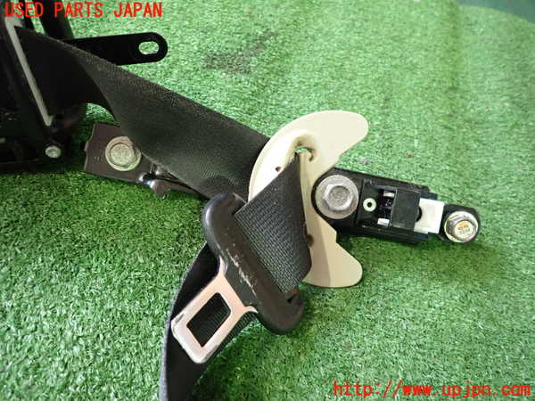 2UPJ-27227045]アウトランダーPHEV(GG2W)運転席シートベルト 中古_m0002.jpg