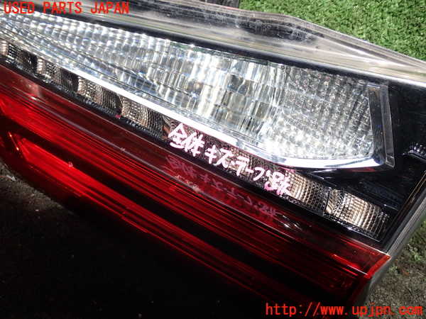 1UPJ-27231550]レクサス・RX450h(GYL20W)右リアフィニッシャー 中古 KOITO 48-183_m0002.jpg