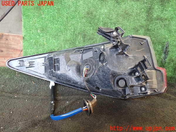 1UPJ-27231530]レクサス・RX450h(GYL20W)右テールランプ 中古_m0004.jpg