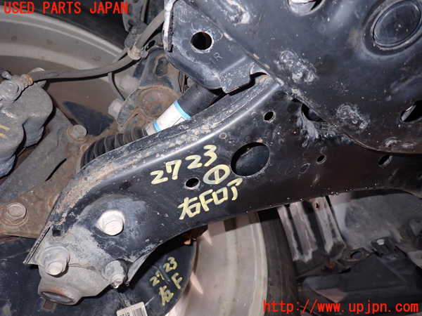 1UPJ-27235176]レクサス・RX450h(GYL20W)右フロントロアアーム1 中古_m0001.jpg