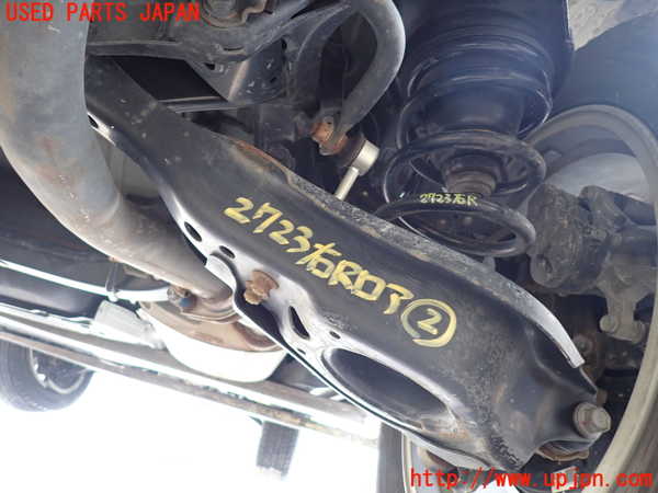 1UPJ-27235205]レクサス・RX450h(GYL20W)右リアロアアーム2 中古_m0001.jpg