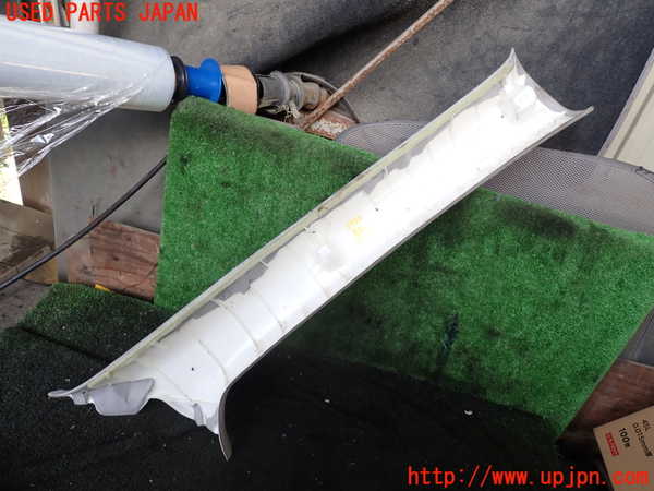 5UPJ-27237660]レクサス・RX450h(GYL20W)左フロントピラートリム 中古_m0003.jpg