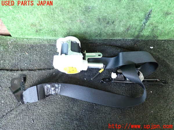 1UPJ-27237045]レクサス・RX450h(GYL20W)運転席シートベルト 中古_m0001.jpg