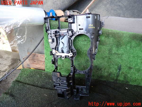 1UPJ-27237575]レクサス・RX450h(GYL20W)シフトブーツ 中古_m0004.jpg