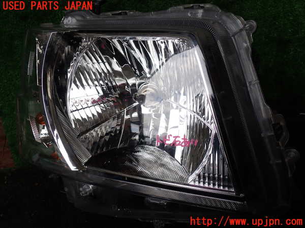 1UPJ-27241130]ハイゼット カーゴ(S700V)右ヘッドライト ハロゲン 中古_m0002.jpg