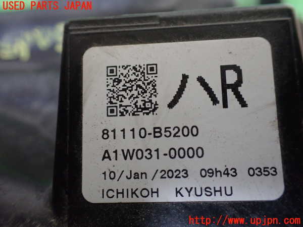 1UPJ-27241130]ハイゼット カーゴ(S700V)右ヘッドライト ハロゲン 中古_m0004.jpg