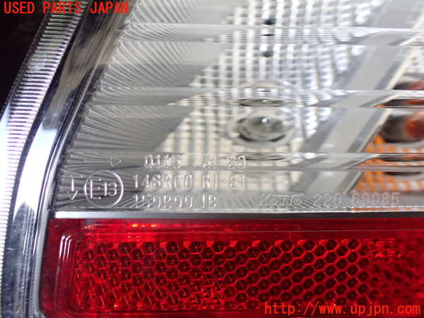 5UPJ-27241530]ハイゼット カーゴ(S700V)右テールランプ 中古_m0003.jpg