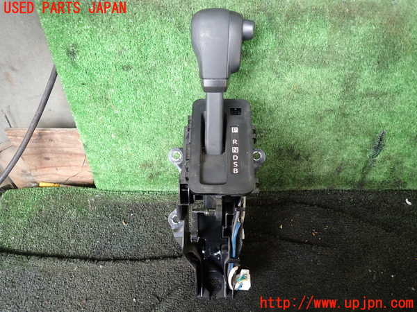 5UPJ-27247555]ハイゼット カーゴ(S700V)ATシフトレバー 中古_m0001.jpg