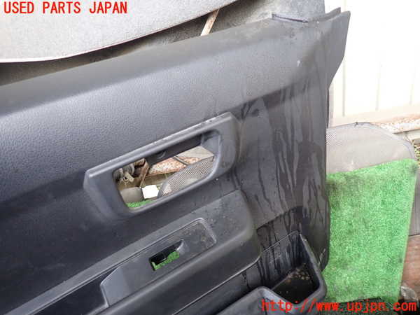 1UPJ-27241264]ハイゼット カーゴ(S700V)左前ドア内張り 中古_m0002.jpg