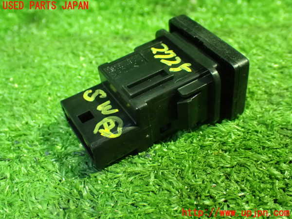 1UPJ-27256309]アルファード(AGH30W)スイッチ4（パワードアオフ） 中古_m0002.jpg