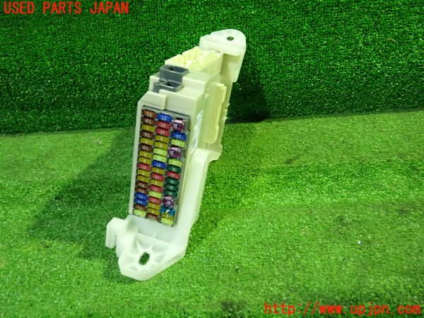 1UPJ-27256741]アルファード(AGH30W)ヒューズボックス1(室内) 中古_m0003.jpg