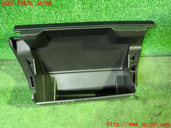 1UPJ-27257516]アルファード(AGH30W)グローブボックス1 中古_m0002.jpg