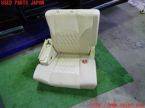 1UPJ-27257235]アルファード(AGH30W)右3列目シート 中古_m0001.jpg