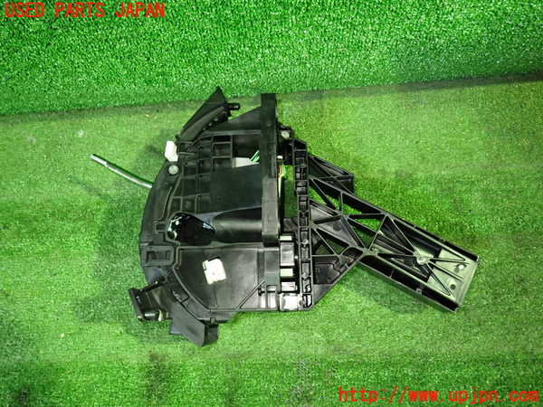 1UPJ-27257555]アルファード(AGH30W)ATシフトレバー 中古_m0002.jpg